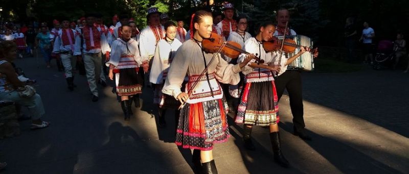 Slovenské tradície. Odkaz predkov v srdci modernej doby